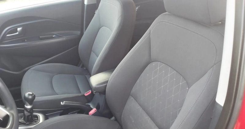 Kia Rio cena 31900 przebieg: 99137, rok produkcji 2015 z Krośniewice małe 436